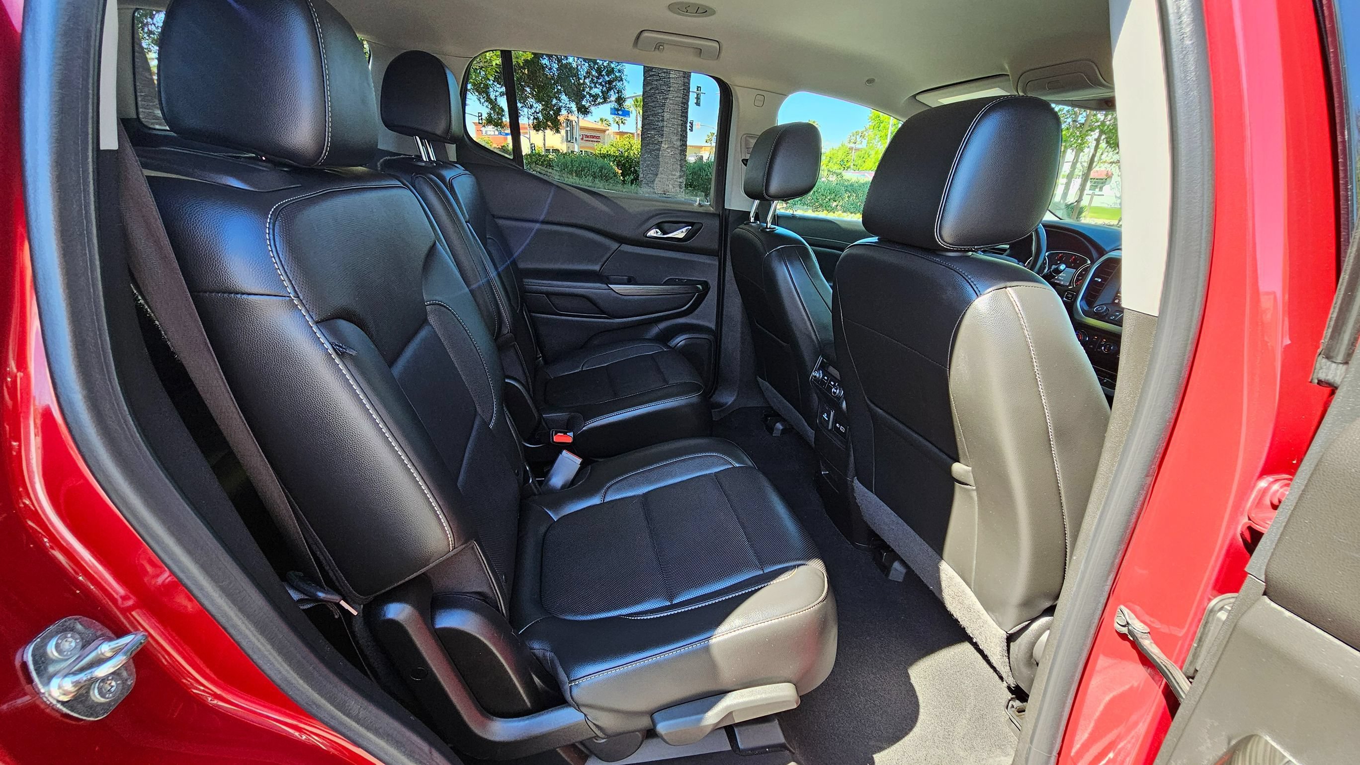 Used 2020 GMC Acadia SLT AWD/4WD image 26
