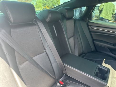 Used 2020 Honda Accord Sport image 23