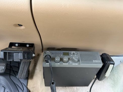 Used 1997 Dodge Ram 3500 Truck 2WD Club Cab image 32