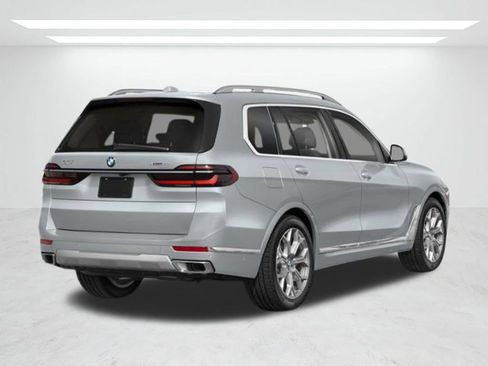 New 2026 BMW X7 xDrive40i w/ M Sport Package image 2