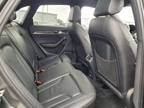 Used 2018 Audi Q3 2.0T Premium Plus w/ Premium Plus Package image 16