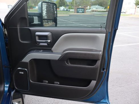 Used 2017 Chevrolet Silverado 2500 LTZ w/ Duramax Plus Package image 26