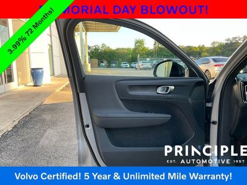 Certified 2024 Volvo XC40 Recharge Plus w/ Protection Package Premier RWD image 13
