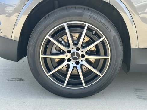 New 2025 Mercedes-Benz GLA 35 AMG 4MATIC image 16