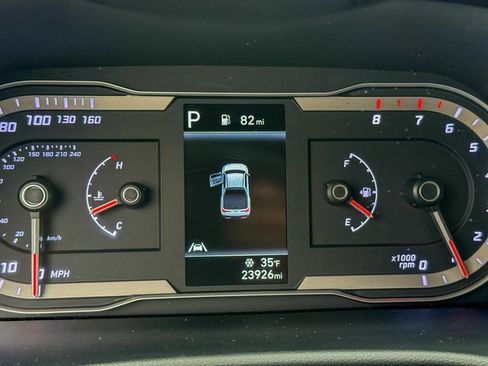 Used 2023 Hyundai Santa Cruz SE image 11