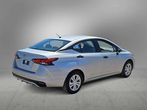 Used 2024 Nissan Versa S FWD image 8