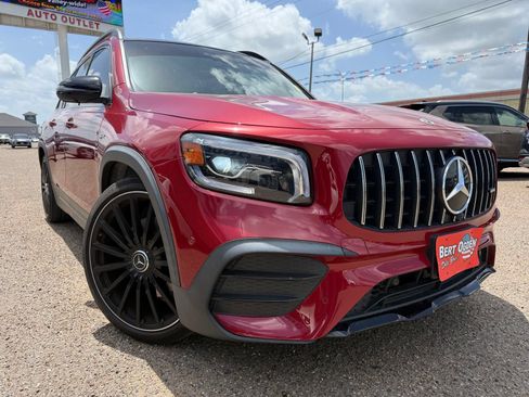 Used 2023 Mercedes-Benz GLB 35 AMG 4MATIC image 1