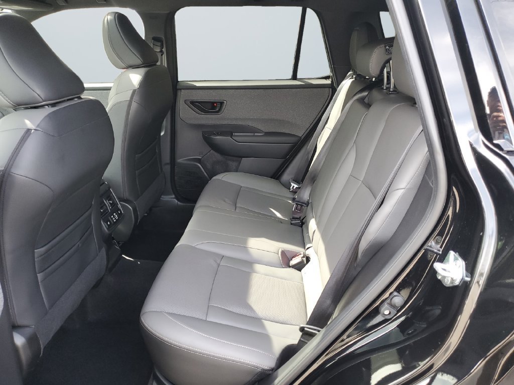 Certified 2026 Subaru Outback Limited AWD/4WD image 13