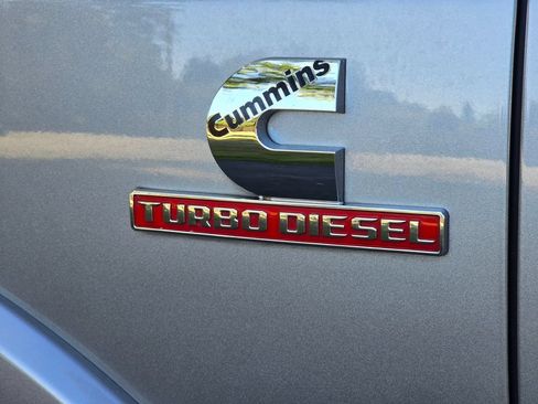 Used 2022 RAM 2500 Laramie AWD/4WD image 16