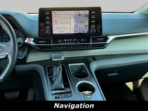 Used 2022 Toyota Sienna Limited AWD/4WD image 9