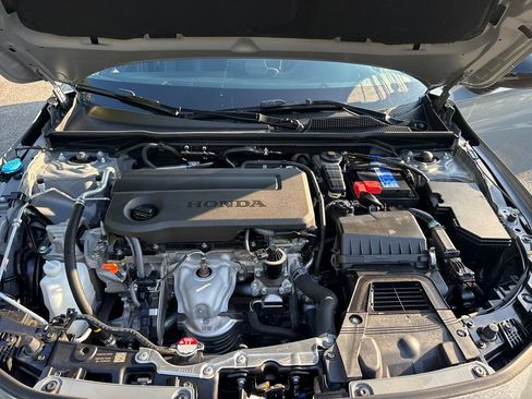 Used 2025 Honda Civic Sport image 24
