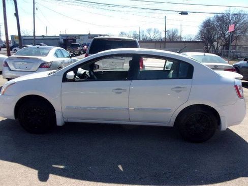 Used 2012 Nissan Sentra 2.0 S FWD image 1