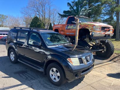 Used 2006 Nissan Pathfinder SE w/ (P01) Se Premium Pkg