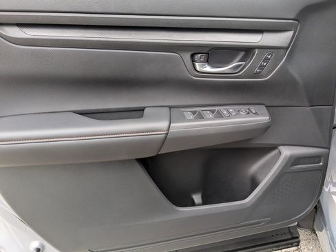 Used 2026 Honda CR-V Sport-L image 14