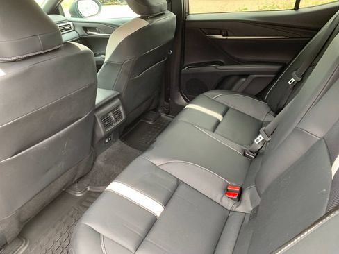 Used 2026 Toyota Camry SE FWD image 14