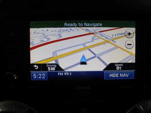 Used 2012 Jeep Wrangler Rubicon w/ PWR Convenience Group image 13