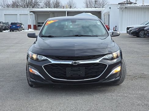 Used 2022 Chevrolet Malibu RS image 2