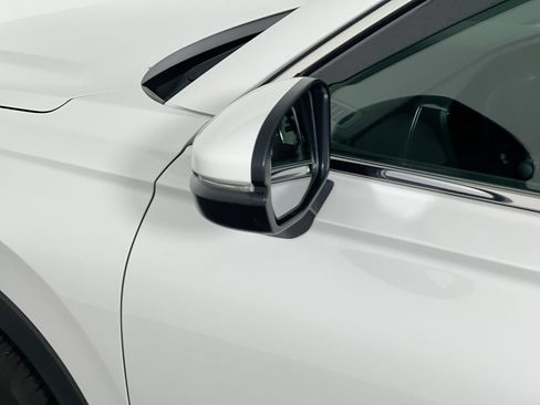 Used 2025 Honda CR-V EX-L image 6