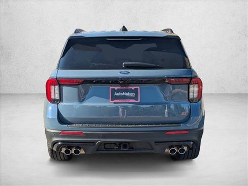 Used 2025 Ford Explorer ST w/ Sun And Sound Package image 7