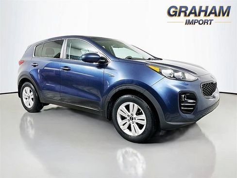 Used 2017 Kia Sportage LX AWD/4WD image 1
