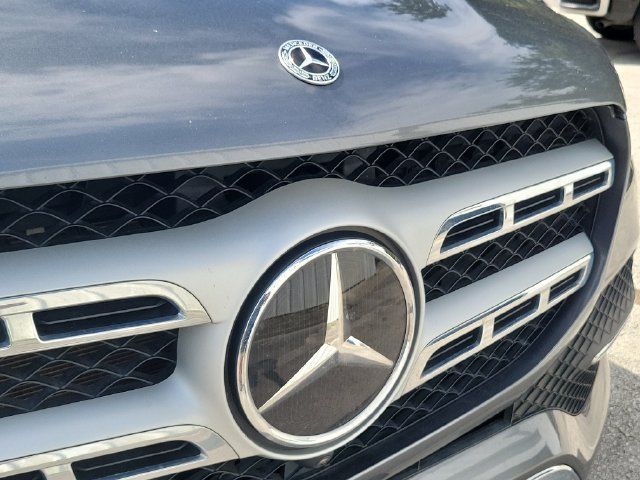 Used 2022 Mercedes-Benz GLS 450 4MATIC image 7