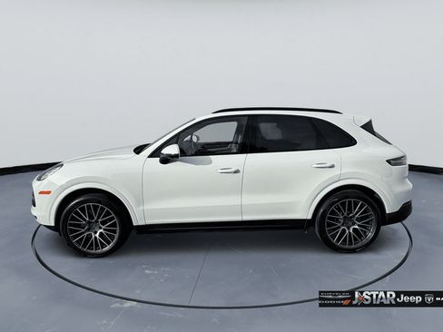Used 2023 Porsche Cayenne Platinum Edition AWD/4WD image 8