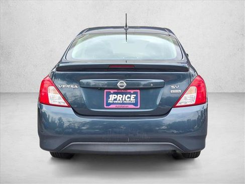 Used 2017 Nissan Versa SV w/ SV Special Edition Package FWD image 7