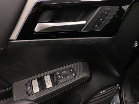 New 2026 Mitsubishi Outlander SEL image 33