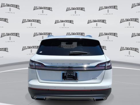 Used 2023 Lincoln Nautilus Reserve AWD/4WD image 4