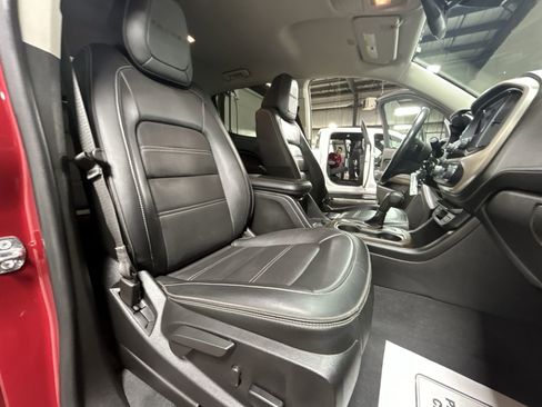 Certified 2019 GMC Canyon Denali RWD image 27