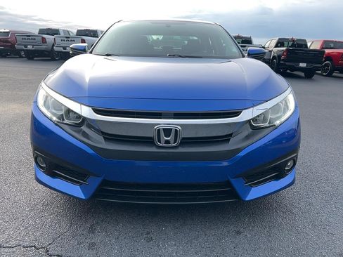 Used 2017 Honda Civic EX-T image 2