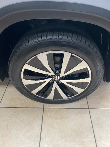 Used 2023 Volkswagen Taos SE AWD/4WD image 27