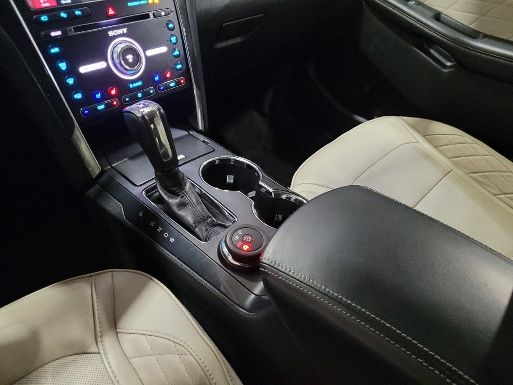 Used 2017 Ford Explorer Platinum AWD/4WD image 26