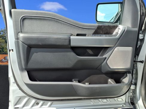Used 2023 Ford F150 Lariat w/ Equipment Group 502A High AWD/4WD image 11