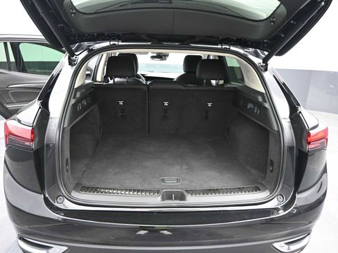 Used 2021 Buick Envision Essence w/ Technology Package I image 13