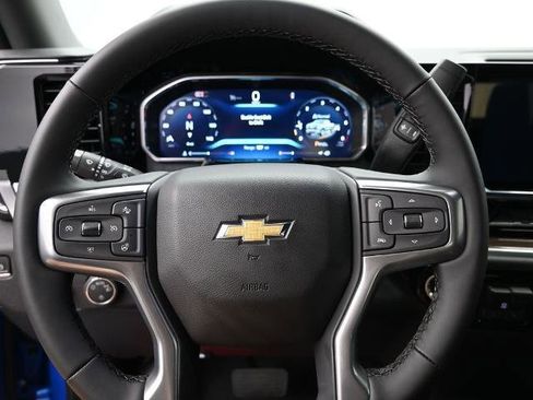 New 2026 Chevrolet Silverado 1500 LT w/ Convenience Package II image 15