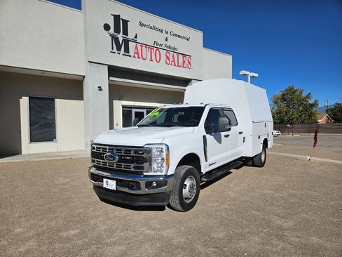 Used 2023 Ford F350 XL w/ Snow Plow Prep Package image 1