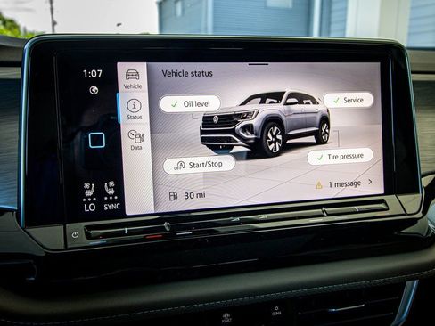 New 2026 Volkswagen Atlas Cross Sport SE image 39