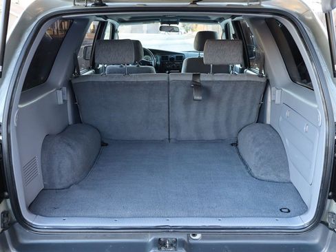 Used 2000 Toyota 4Runner SR5 image 14