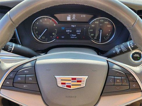 Used 2020 Cadillac XT5 Premium Luxury image 14