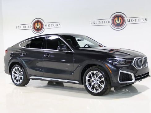 Used 2022 BMW X6 xDrive40i w/ Parking Assistance Package image 6