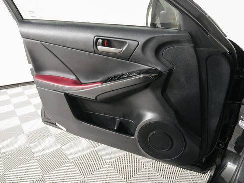 Certified 2023 Lexus IS 300 w/ Comfort Package image 12