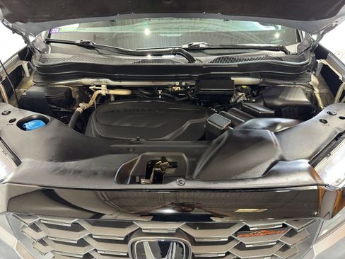 Used 2022 Honda Passport TrailSport image 40