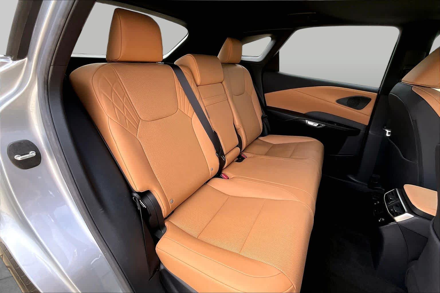 Used 2023 Lexus RX 350 Premium w/ Cold Area Package FWD image 19