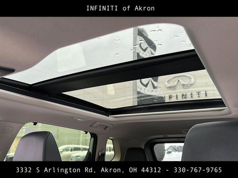 Used 2025 Nissan Rogue SV w/ SV Premium Package image 7