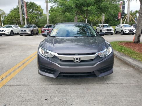 Used 2018 Honda Civic LX image 2