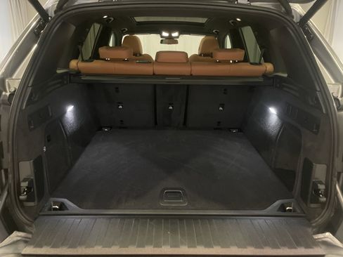 Used 2024 BMW X5 xDrive40i w/ Premium Package image 28