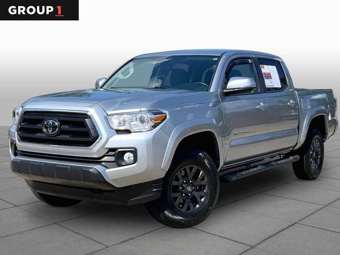 Used 2022 Toyota Tacoma SR5 w/ Technology Package RWD image 1