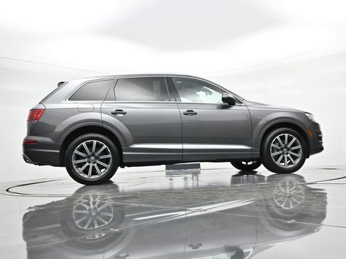 Used 2019 Audi Q7 3.0T Premium AWD/4WD image 22
