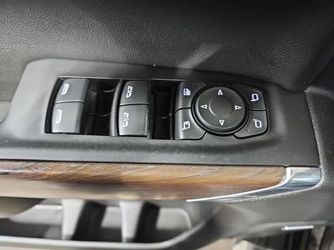 Used 2022 GMC Sierra 1500 SLT w/ SLT Premium Plus Package image 33